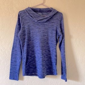 Columbia long sleeved purple hoodie pullover. Sz L.